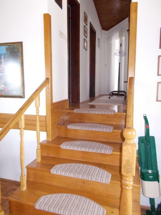 Krk Apartmani Pepina Pinezići Kültér fotó