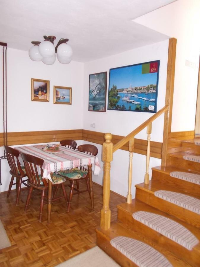 Krk Apartmani Pepina Pinezići Kültér fotó