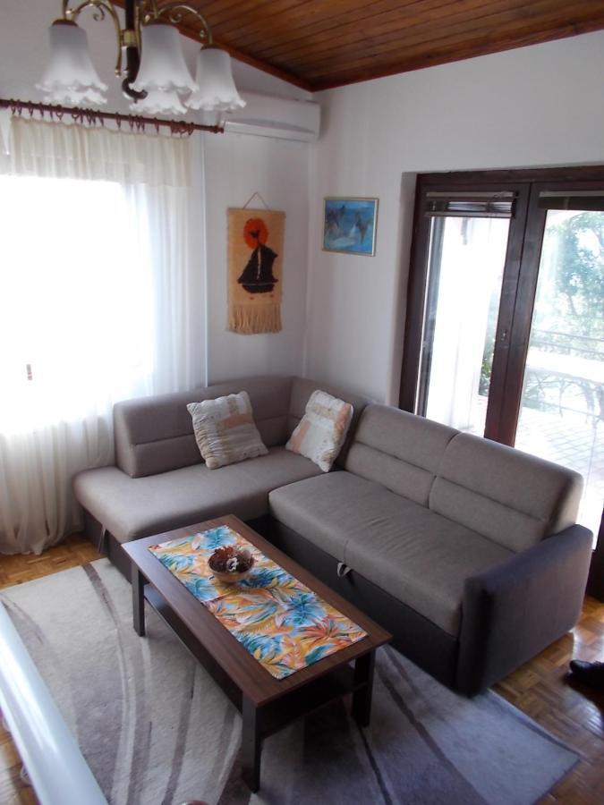 Krk Apartmani Pepina Pinezići Kültér fotó